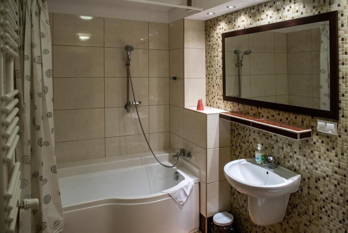 Hotel Hensch Łódź Kültér fotó